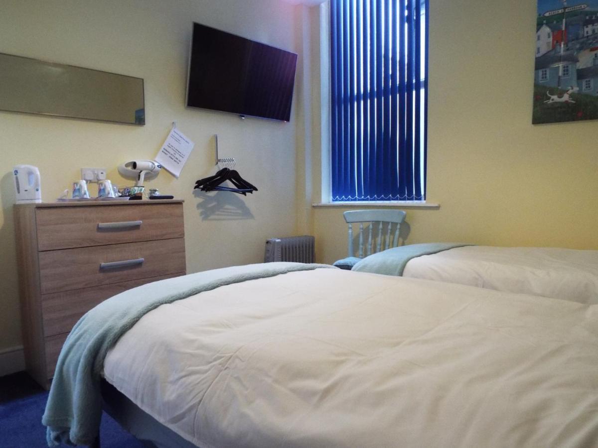 Captain'S Quarters Hotel Southport Esterno foto