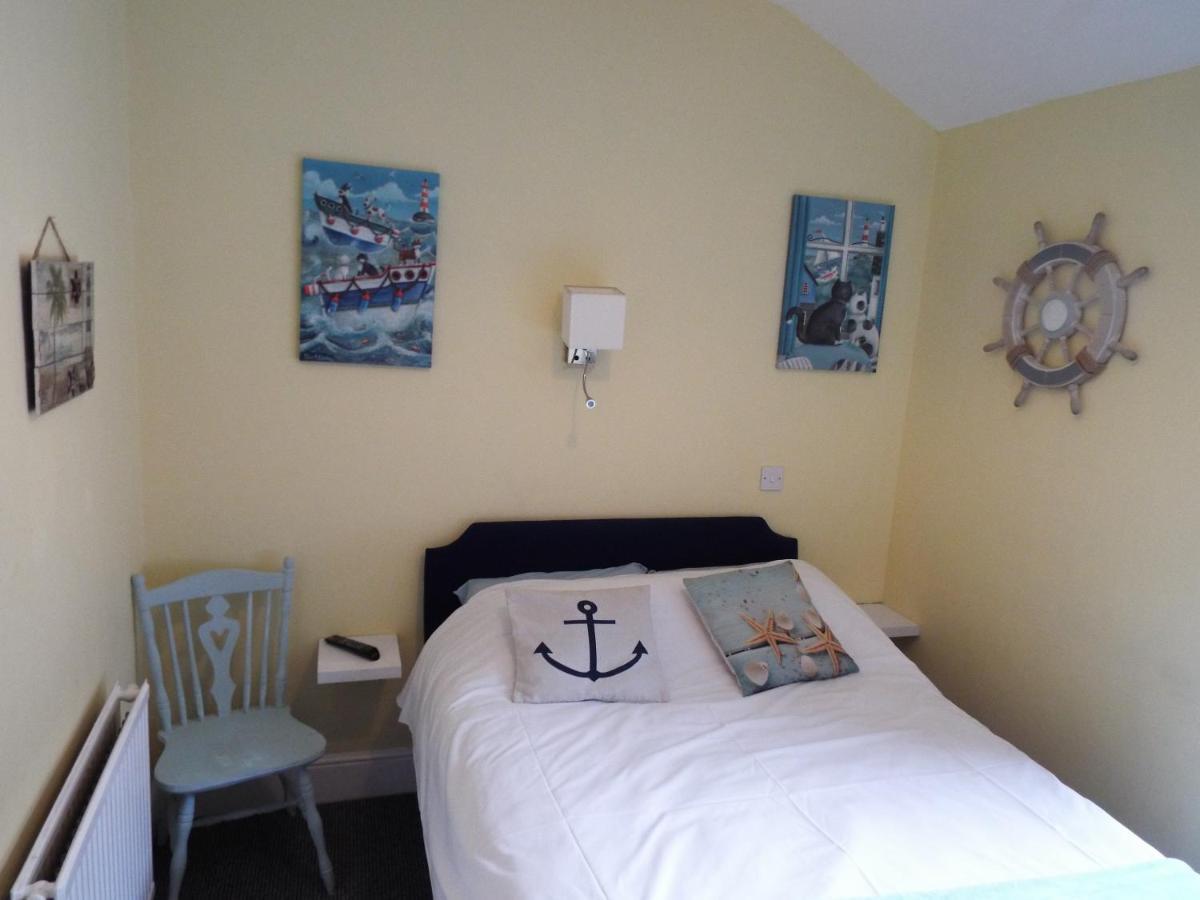 Captain'S Quarters Hotel Southport Esterno foto