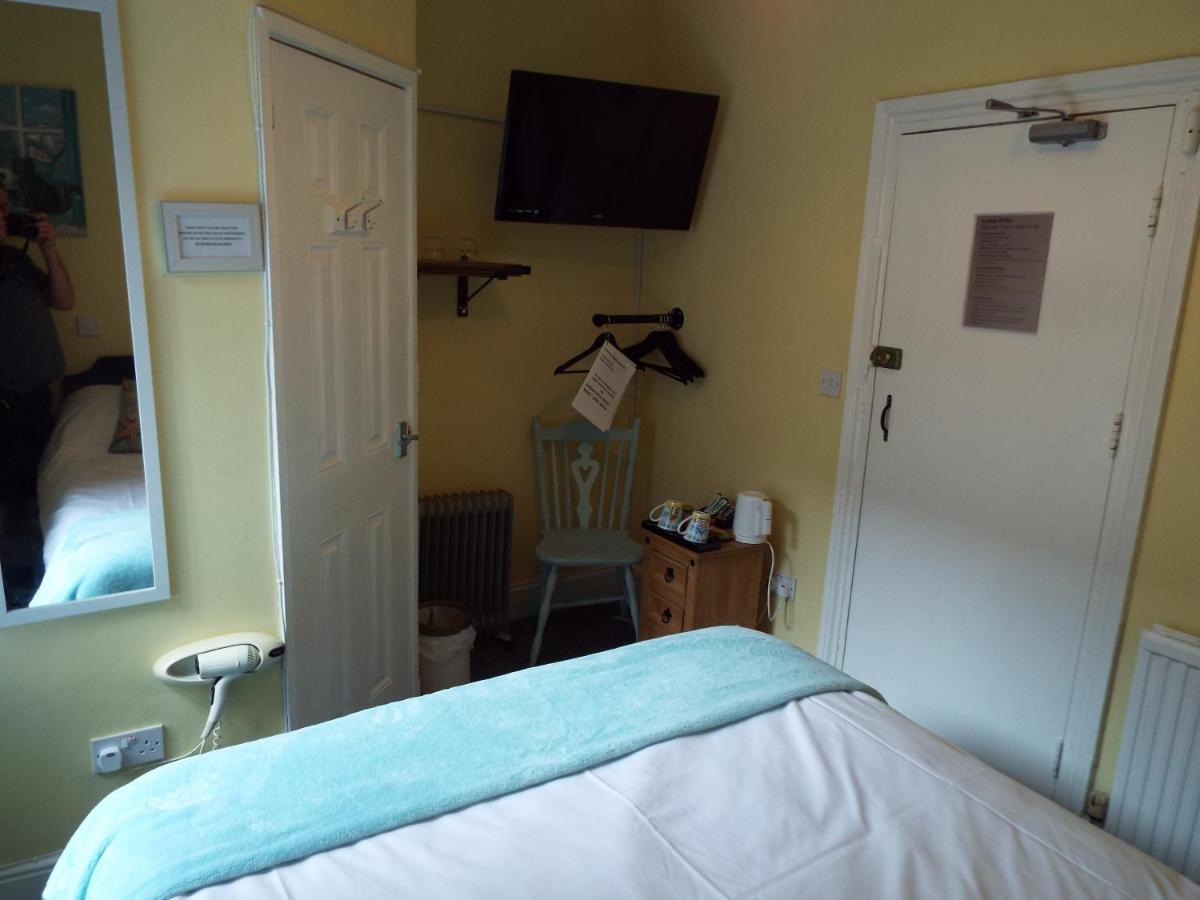 Captain'S Quarters Hotel Southport Esterno foto