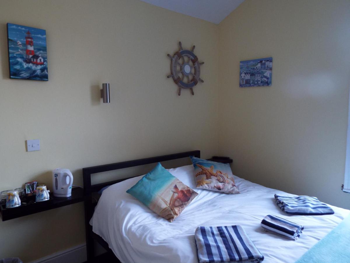 Captain'S Quarters Hotel Southport Esterno foto