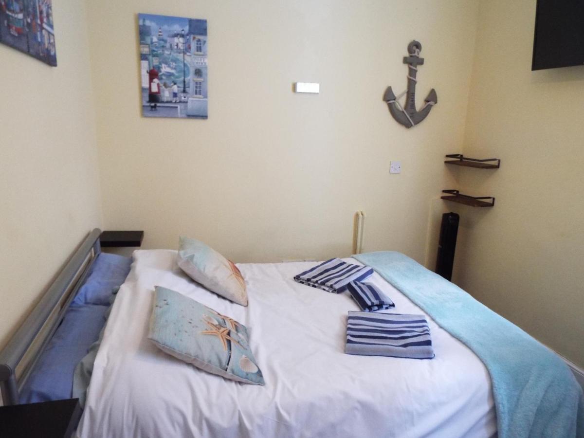 Captain'S Quarters Hotel Southport Esterno foto