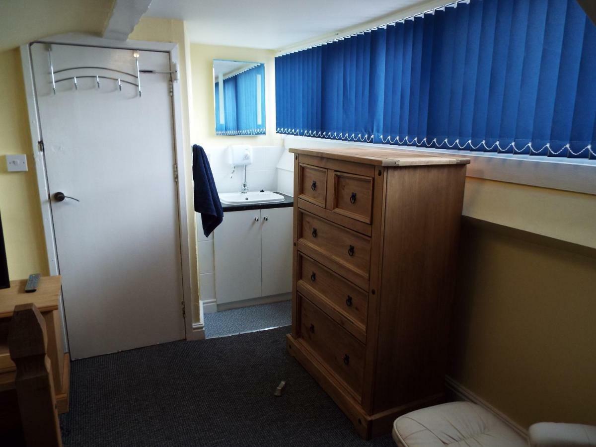 Captain'S Quarters Hotel Southport Esterno foto