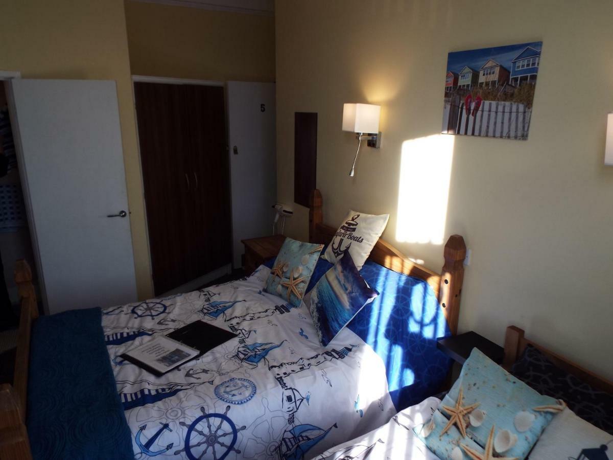 Captain'S Quarters Hotel Southport Esterno foto