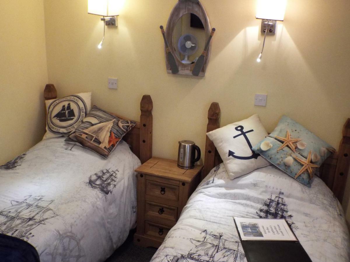 Captain'S Quarters Hotel Southport Esterno foto