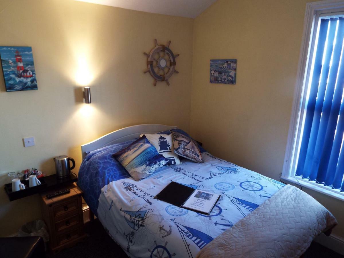 Captain'S Quarters Hotel Southport Esterno foto