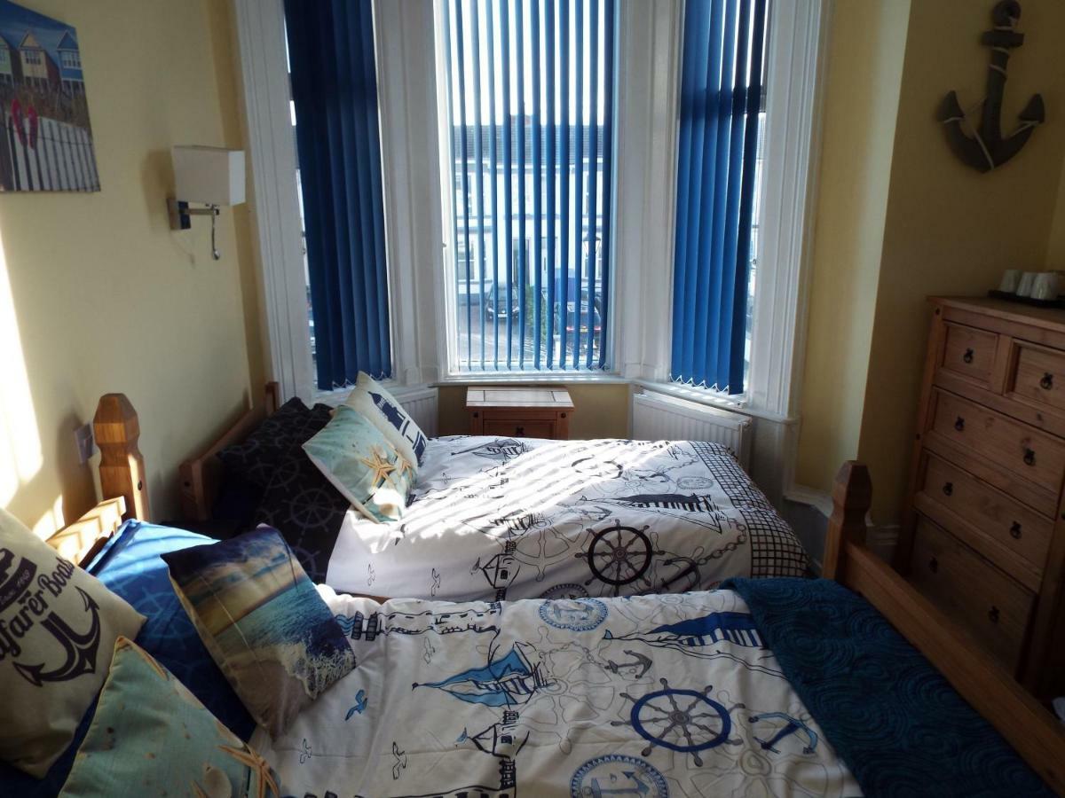 Captain'S Quarters Hotel Southport Esterno foto