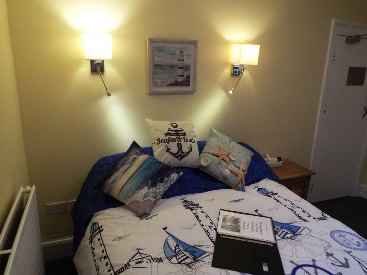 Captain'S Quarters Hotel Southport Esterno foto