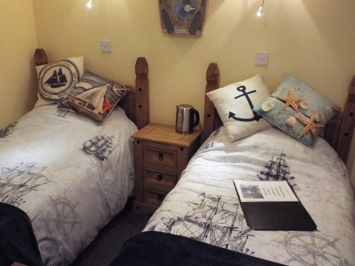 Captain'S Quarters Hotel Southport Esterno foto